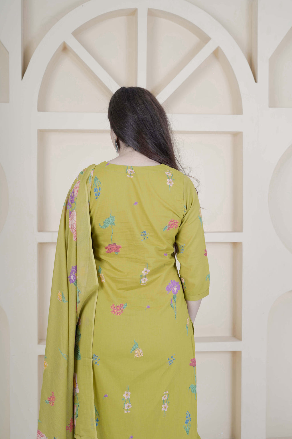 BARBEEE Floral Print, Embroidered Kurta, Trouser/Pant & Dupatta Set - Garima (Green)