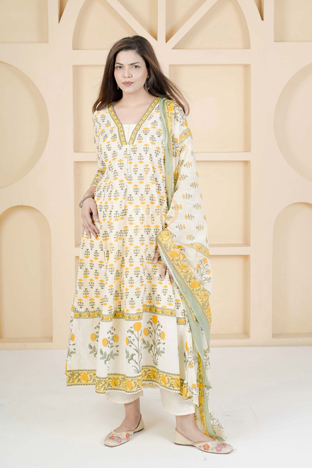BARBEEE Embroidered, Floral Print, Printed Kurta, Trouser/Pant & Dupatta Set - Kanak (White & Yellow)