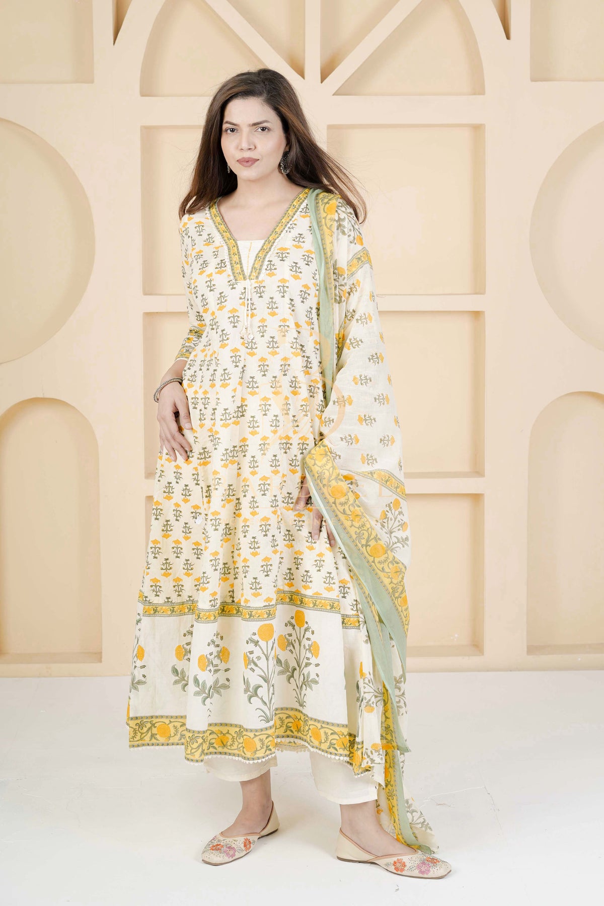 BARBEEE Embroidered, Floral Print, Printed Kurta, Trouser/Pant & Dupatta Set - Kanak (White & Yellow)